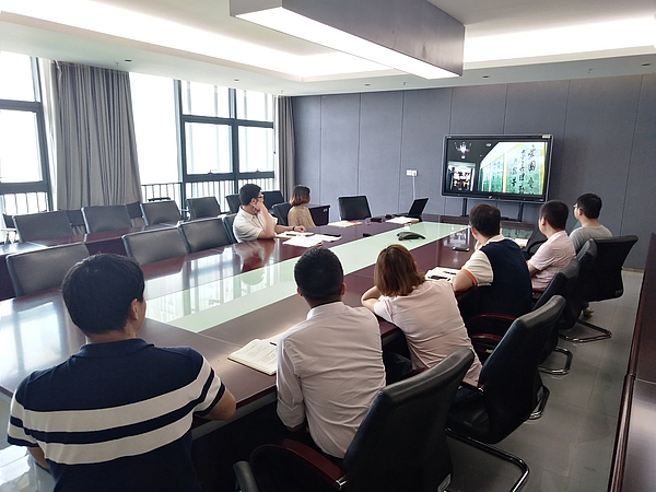 觀看向西向遠方.jpg 觀看向西向遠方.jpg